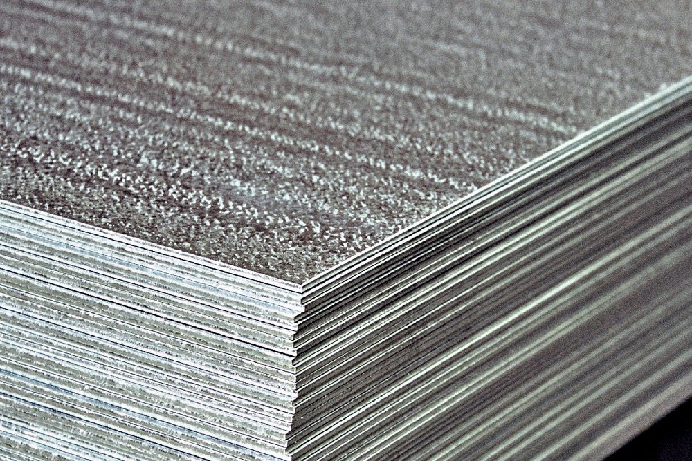 What are the types of galvanized sheet?